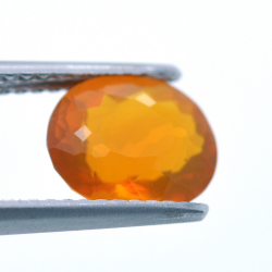 1,36 ct. Opale de feu Ovale Cut