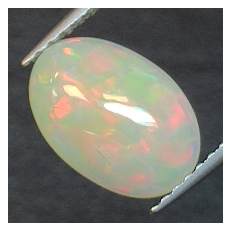 1,20ct Ópalo talla oval 10,5x7,3 mm