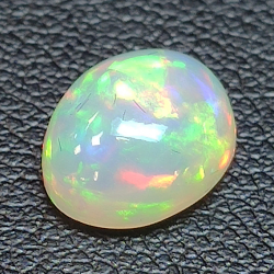 1,88ct Opale taglio ovale 9,4x7,7 mm