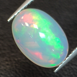 2,08ct Ópalo talla oval 11,2x7,7 mm