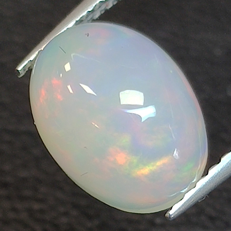 1,82ct Opale ovale 10,02x7,4 mm