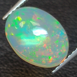 2,04ct Ópalo talla oval 10,8x7,9 mm