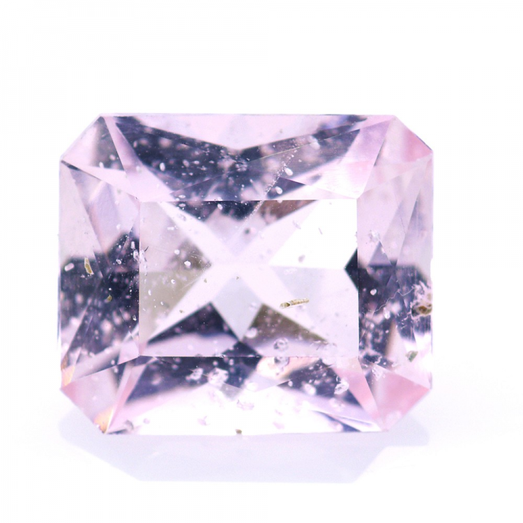 Morganite tagliata a forbice da 12,07 ct, 16,06 x 13,76 mm