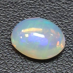 1,64ct Oval cut opal 9,2x7,2 mm