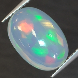 copy of 1,72ct Opale ovale 10,7x7,8 mm