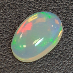 1,26ct Opale taglio ovale 9,8x6,5 mm