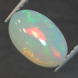 0,99ct Ópalo talla oval 10,3x6,6 mm