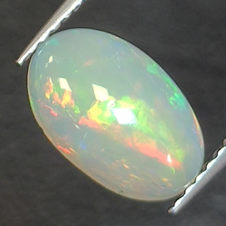 0,99ct Ópalo talla oval 10,3x6,6 mm