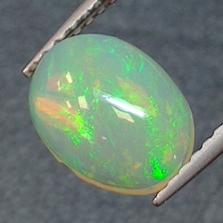 1,22ct Opale taglio ovale 9,7x7,04 mm