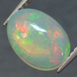 1,42ct Opale ovale 10,1x7,3 mm