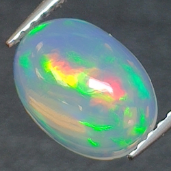 1,29ct Ópalo talla oval 9,7x7,03 mm