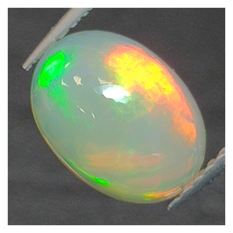 1,50ct Oval cut opal 9,8x7,2 mm