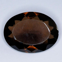 21,99 ct Ovaler Rauchquarz 24,34 x 17,90 x 8,32 mm
