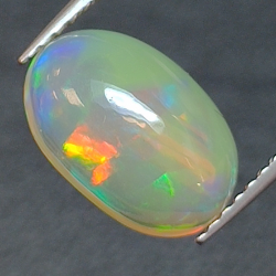 1,70ct Ópalo talla oval 11,1x7,6 mm