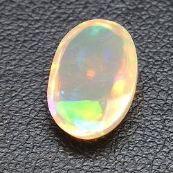 1,70ct Opale ovale 11,1x7,6 mm