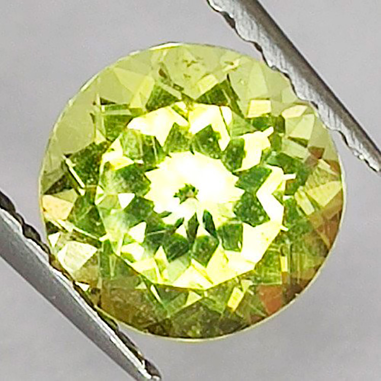 0,98 ct Rount apatito 6,3 x 4,0 mm