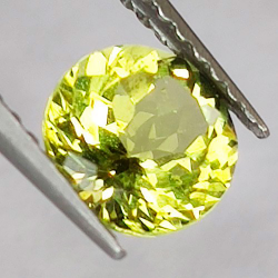 0,98 ct Rount apatito 6,3 x 4,0 mm