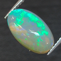 2,32ct Opale ovale 12,9x7,6 mm
