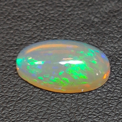 2,32ct Opale ovale 12,9x7,6 mm