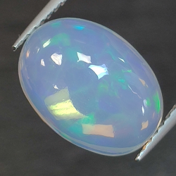 2,55ct Oval cut opal 12,2x8,9 mm