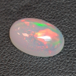 1,98ct Oval cut opal 11,4x7,6 mm