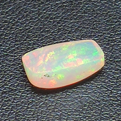 1,88ct Ópalo talla oval 11,3x6,5 mm