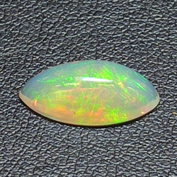 2,33ct Oval cut opal 15,2x7,02 mm