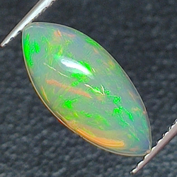 2,33ct Opale ovale 15,2x7,02 mm