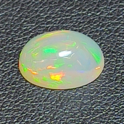 1,66ct Opale taglio ovale 10,2x7,7 mm