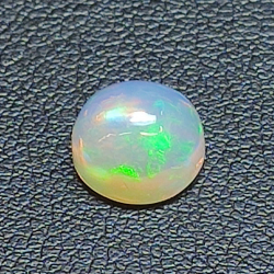 2.02ct Round cut opal 8.8 mm