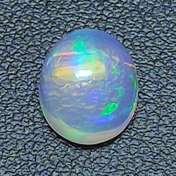 2,18ct Oval cut opal 10,3x8,6 mm