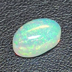 2,19ct Ópalo talla oval 10,6x7,5 mm