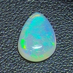 1,29ct Ópalo en Cabujón Talla pera 11,2x7,1 mm