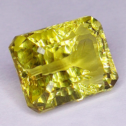 7,46 ct Cuarzo Limón 12,6 x 10 x 8,1 mm