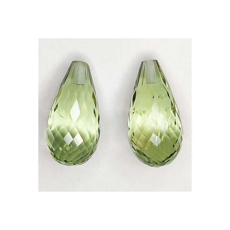 14,02 ct 2 Briolette Prasiolite Aprox. 16,10 x 8,40 x 8,40 mm