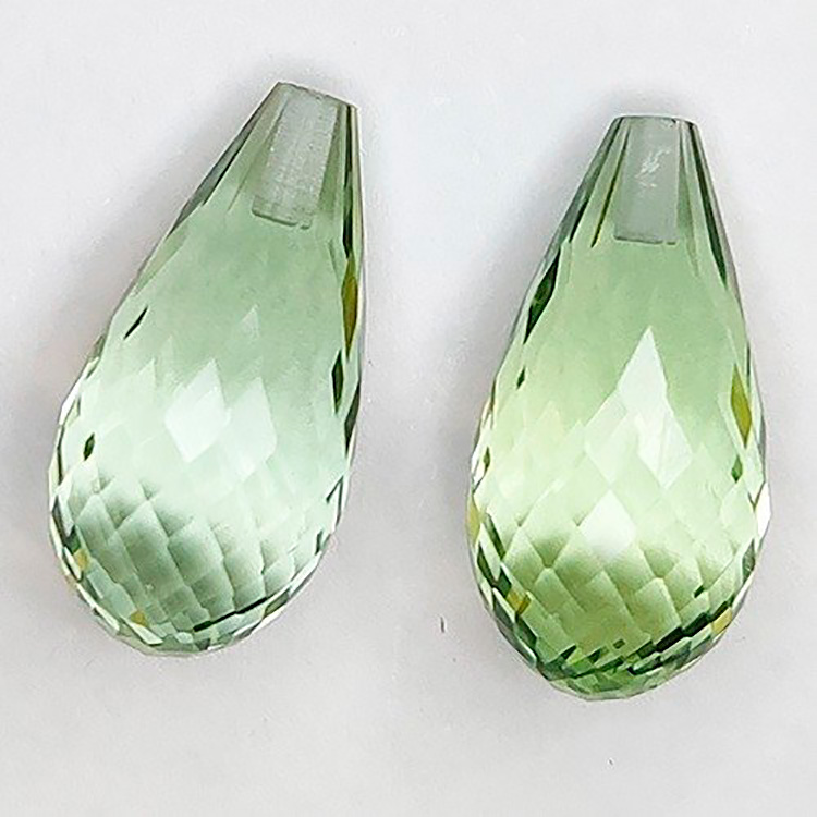 13,56 ct 2 Briolette Prasiolita Aprox. 16,1 x 8,3 x 8,4 mm
