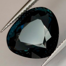 11,68 quilates Topacio Trillante Azul Londres 14,22 x 12,63 x 8,48 mm