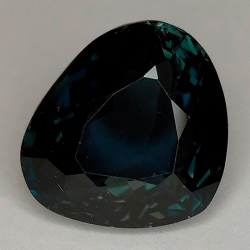 11.68 ct Trilliant Topaz London Blue 14.22 x 12.63 x 8.48 mm