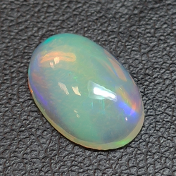 2,10ct Opale taglio ovale 11,9x8,1 mm