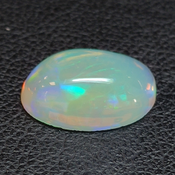 2,10ct Ópalo talla oval 11,9x8,1 mm