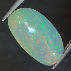 2,72ct Opale taglio ovale 12,6x8,1 mm