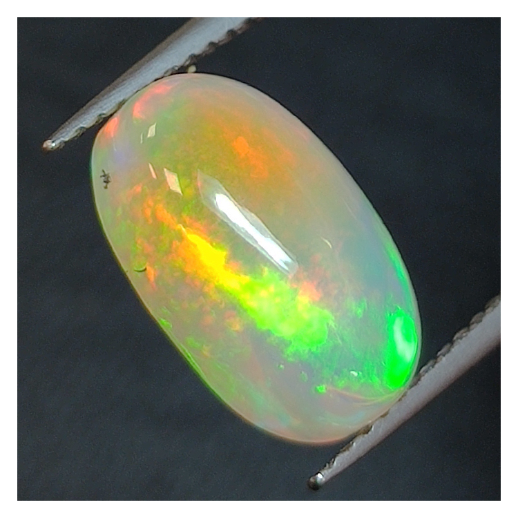 2,57ct Ópalo talla oval 11,9x7,4 mm