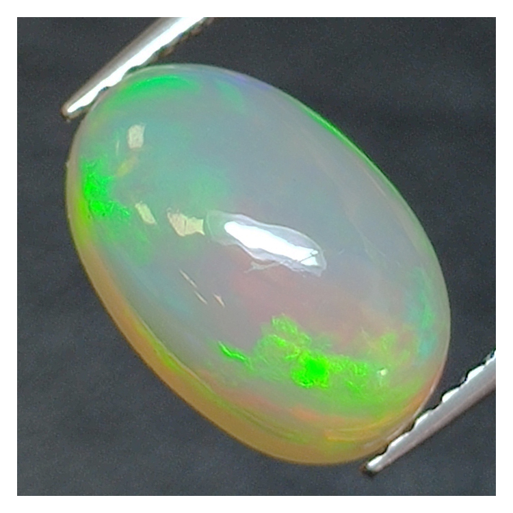 2,02ct Ópalo talla oval 10,8x6,9 mm