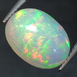 2,36ct Oval cut opal 11,05x7,9 mm