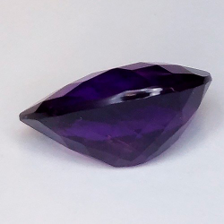 10,61 ct  Amatista pera damero 17,94 x 13,05 x 9,04 mm