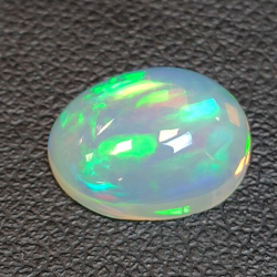 2,48ct Ópalo talla oval 11,4x8,8 mm