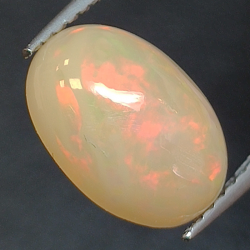 1,62ct Opale taglio ovale 10,1x7,5 mm