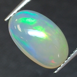 1,89ct Ópalo talla oval 11,6x7,3 mm