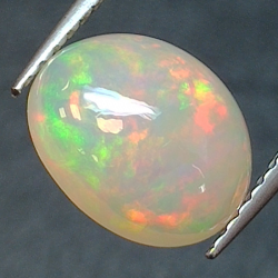 1,65ct Opale ovale 9,4x7,6 mm