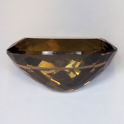 44,20 ct  Oval Cuarzo ahumado 27,68 x 20,33 x 13,84 mm